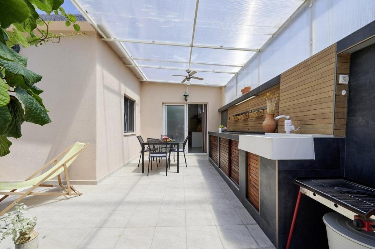 Smuketa In Trogir Haus Fuer 4 Personen Vila Exterior foto